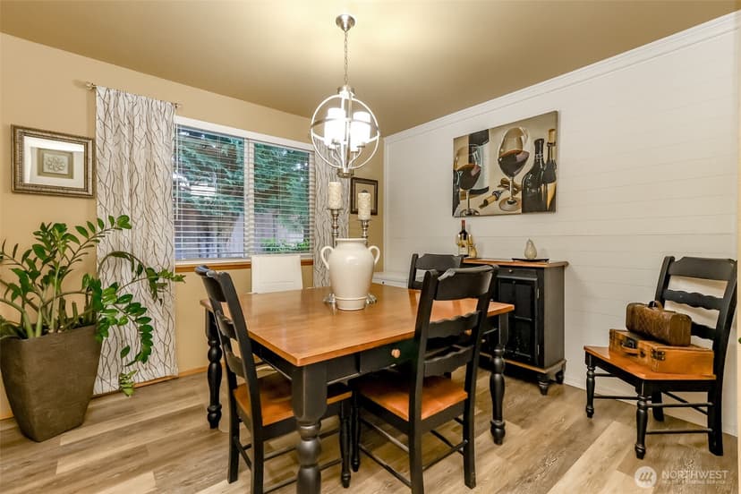 Property photo for 3817 52nd Avenue NE, Tacoma photo 19