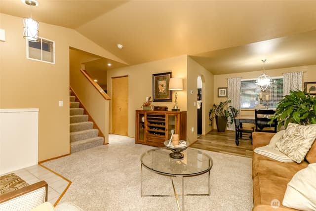 Property photo for 3817 52nd Avenue NE, Tacoma photo 5