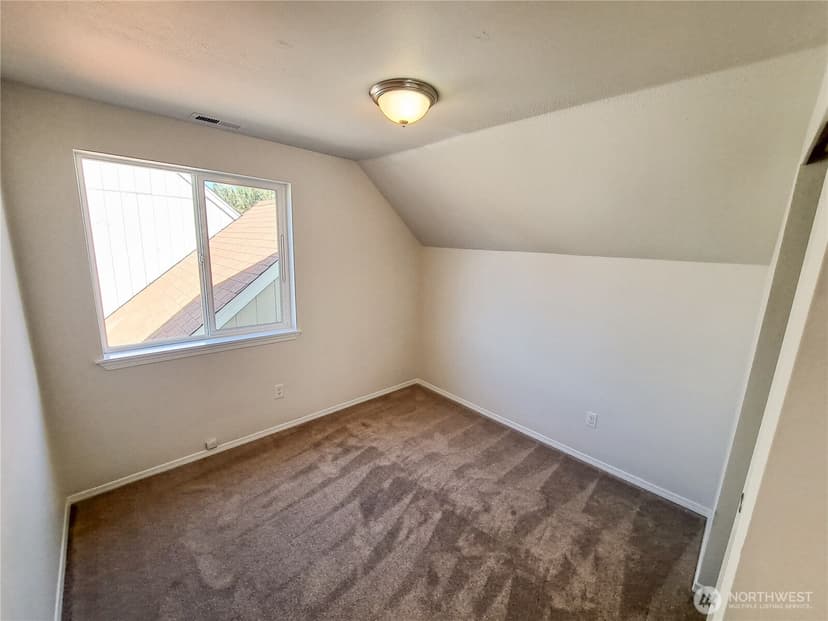 Property photo for 117 99th Street Court E, Tacoma photo 14