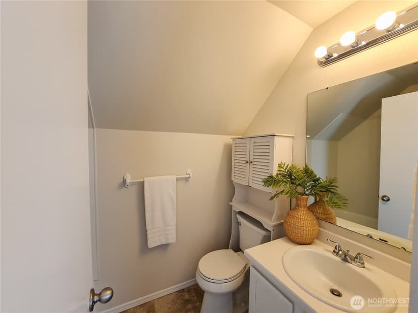 Property photo for 117 99th Street Court E, Tacoma photo 16