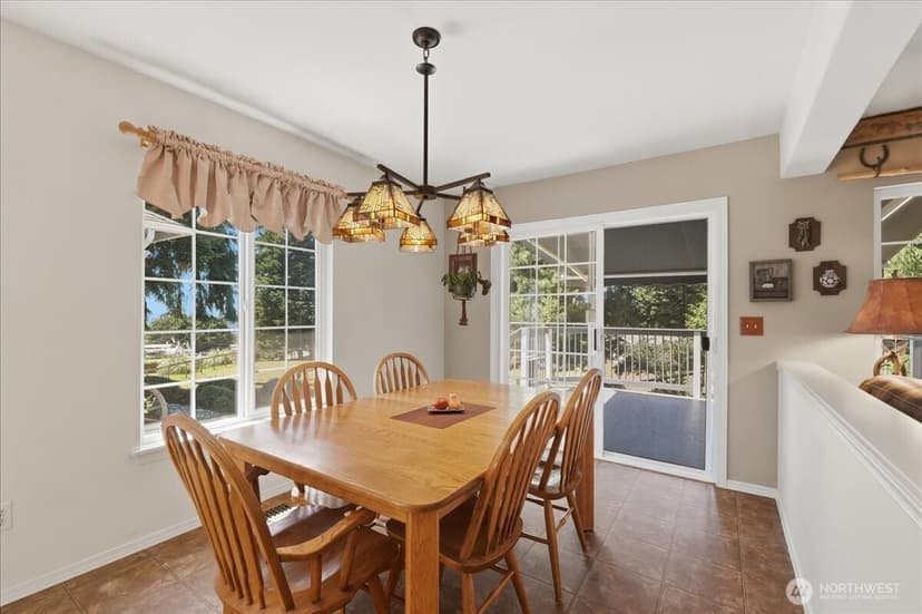 Property photo for 16511 38th Street E, Lake Tapps photo 12