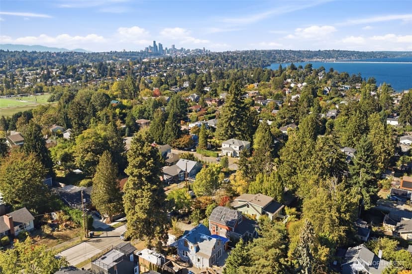 Property photo for 4616 49th Avenue S, Seattle photo 40