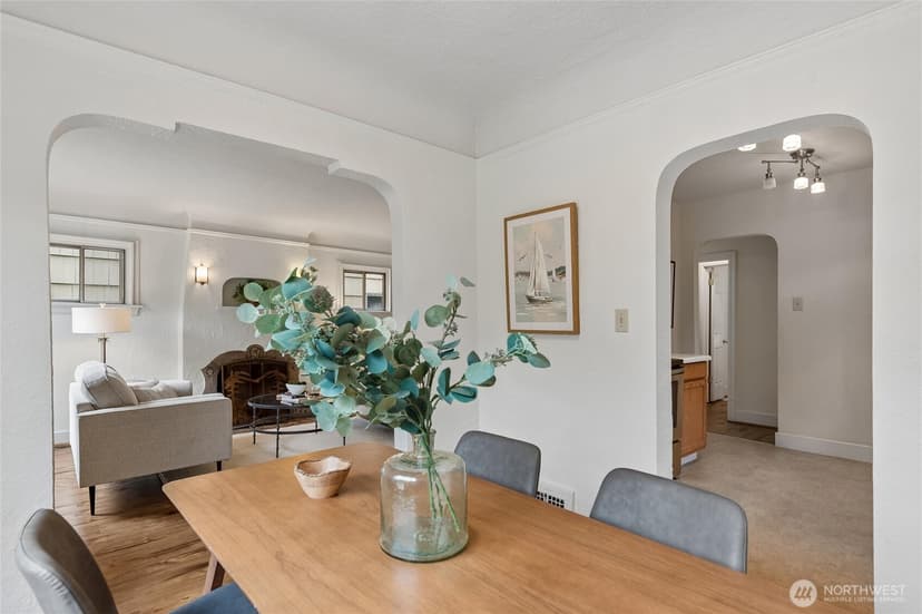 Property photo for 346 NE 58th Street, Seattle photo 5