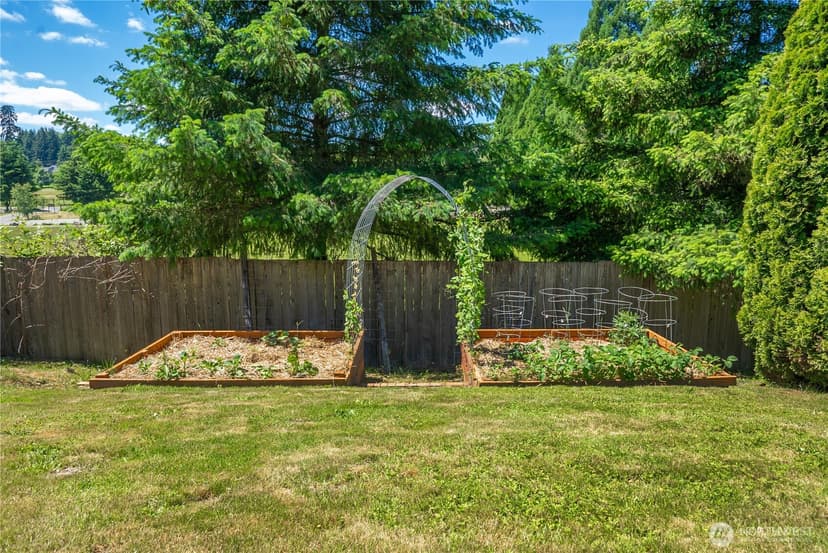 Property photo for 7102 116th Street E, Puyallup photo 29