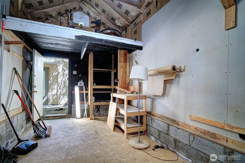 Property photo for 19 Dravus Street, Seattle photo 23