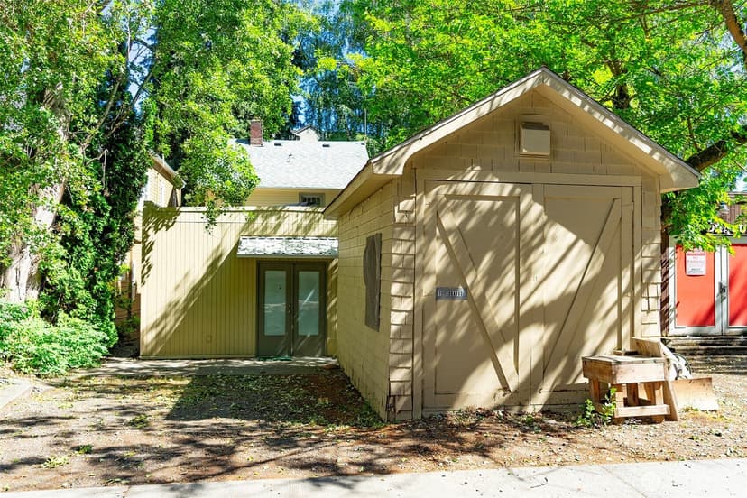 Property photo for 19 Dravus Street, Seattle photo 25