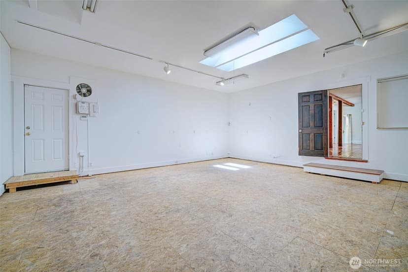Property photo for 19 Dravus Street, Seattle photo 19