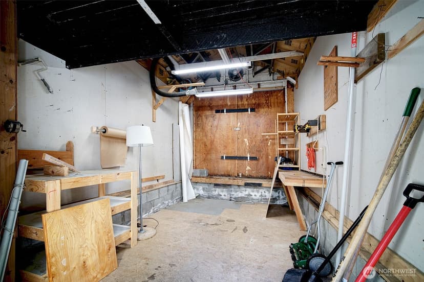 Property photo for 19 Dravus Street, Seattle photo 22