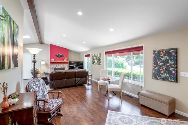 Property photo for 7304 NE 143rd Street, Kenmore photo 5