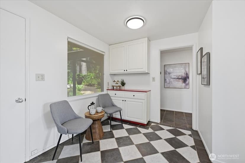 Property photo for 15804 35th Avenue NE, Lake Forest Park photo 22