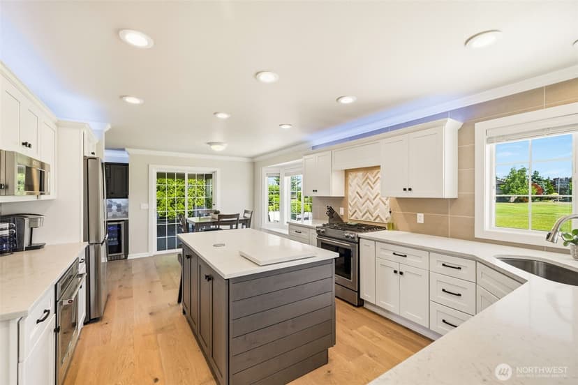 Property photo for 3221 196th Avenue Ct E, Lake Tapps photo 9