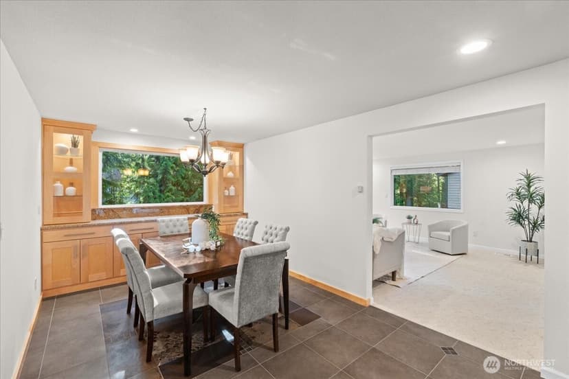 Property photo for 26069 SE 154th Street, Issaquah photo 13