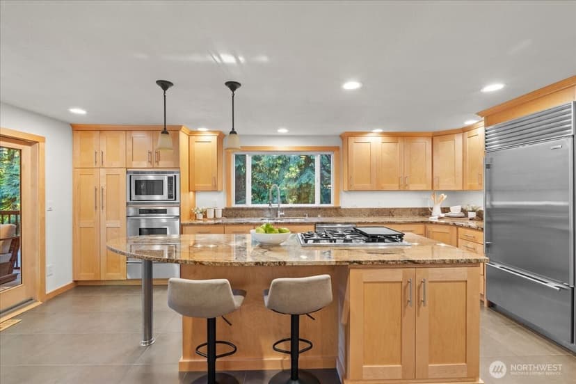 Property photo for 26069 SE 154th Street, Issaquah photo 8
