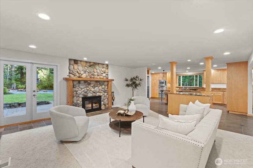 Property photo for 26069 SE 154th Street, Issaquah photo 5