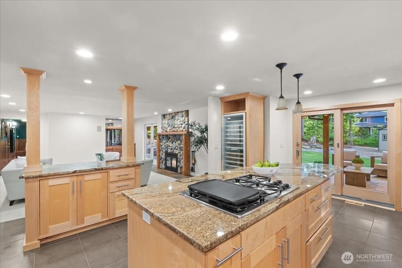 Property photo for 26069 SE 154th Street, Issaquah photo 11