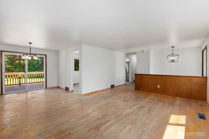 Property photo for 16721 McRae Road NW, Arlington photo 6