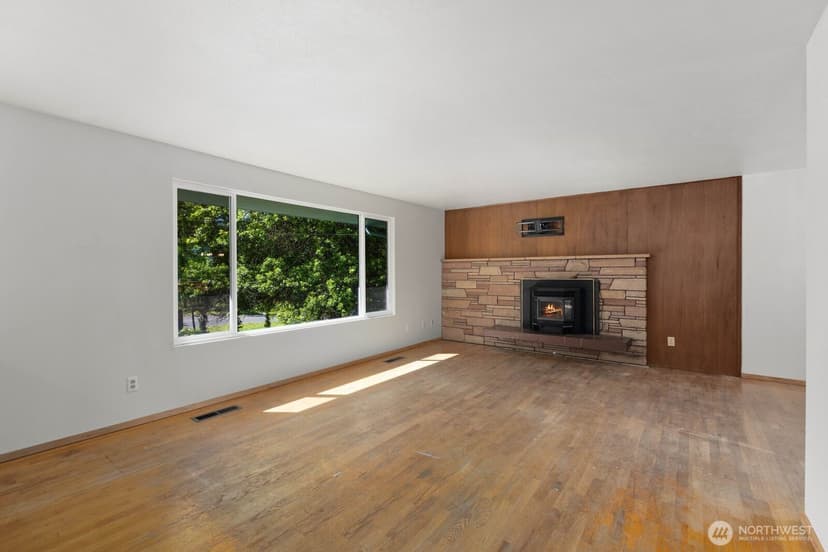 Property photo for 16721 McRae Road NW, Arlington photo 4