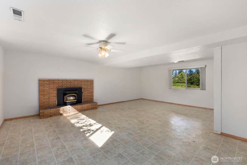 Property photo for 16721 McRae Road NW, Arlington photo 17