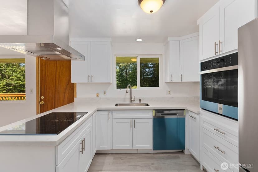 Property photo for 16721 McRae Road NW, Arlington photo 8