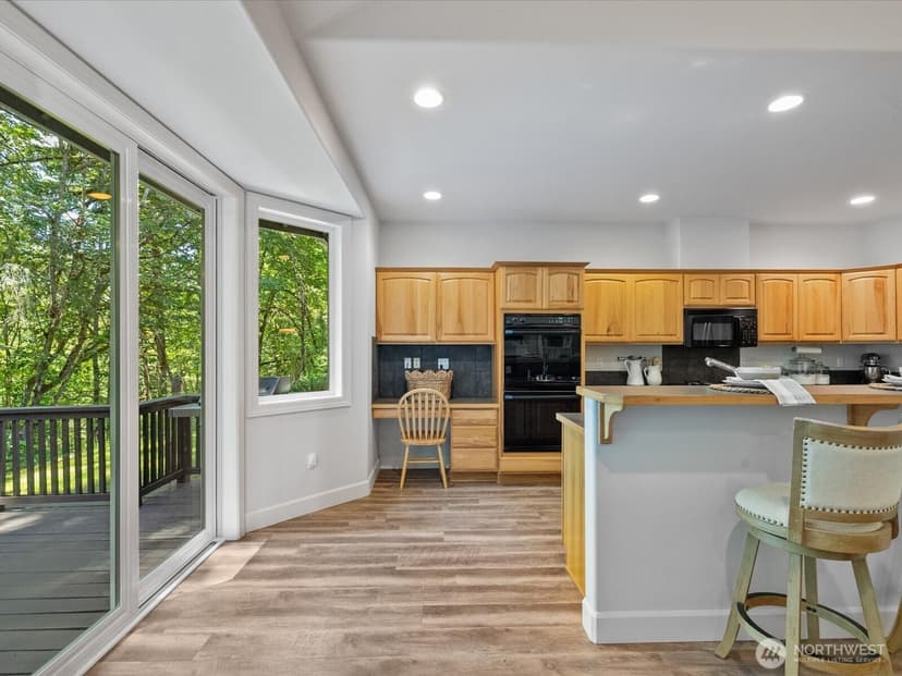 Property photo for 33606 NE Lake Joy Road, Carnation photo 31