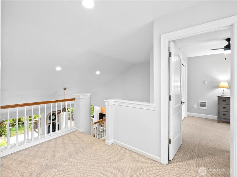 Property photo for 33606 NE Lake Joy Road, Carnation photo 25