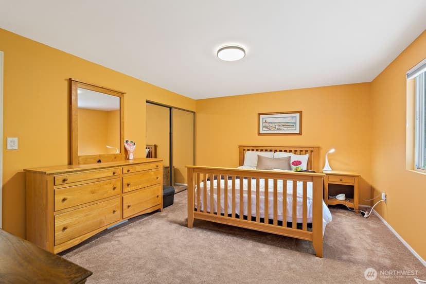 Property photo for 17117 NE 84th Street, Redmond photo 15