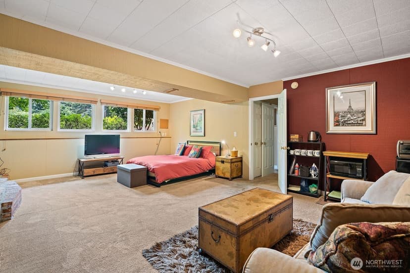 Property photo for 17117 NE 84th Street, Redmond photo 25