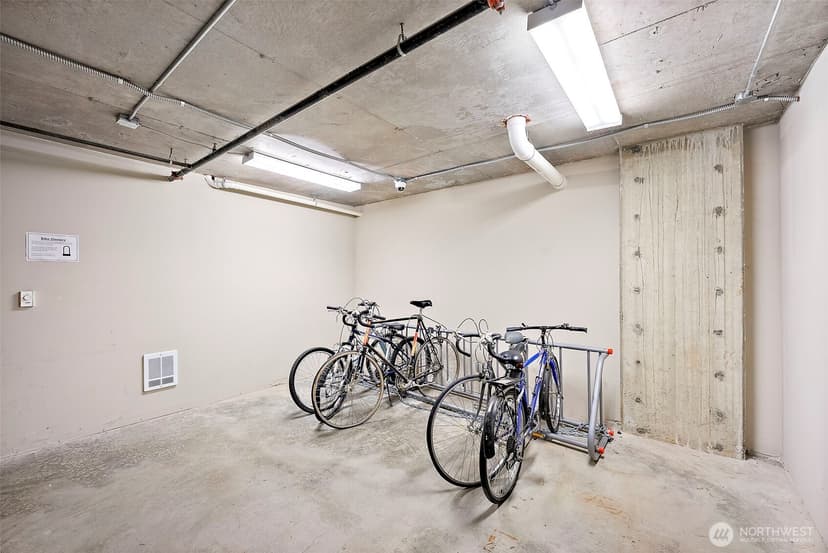 Property photo for 1501 Tacoma Avenue S #311, Tacoma photo 31