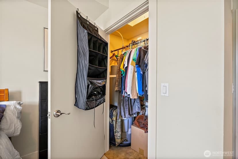 Property photo for 1501 Tacoma Avenue S #311, Tacoma photo 11