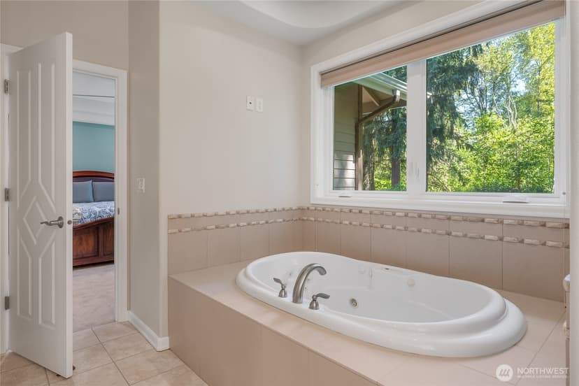 Property photo for 18330 SE 195th Place, Renton photo 22
