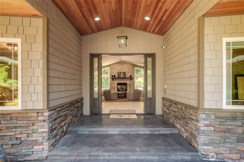 Property photo for 18330 SE 195th Place, Renton photo 5