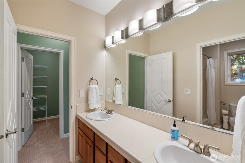 Property photo for 18330 SE 195th Place, Renton photo 26