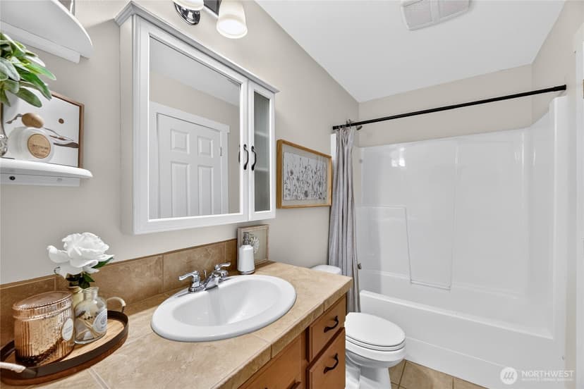 Property photo for 216 N Kelsey Street, Monroe photo 18