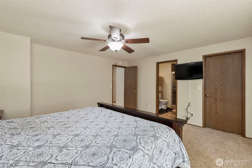 Property photo for 960 NE Melanie Court, Bremerton photo 13