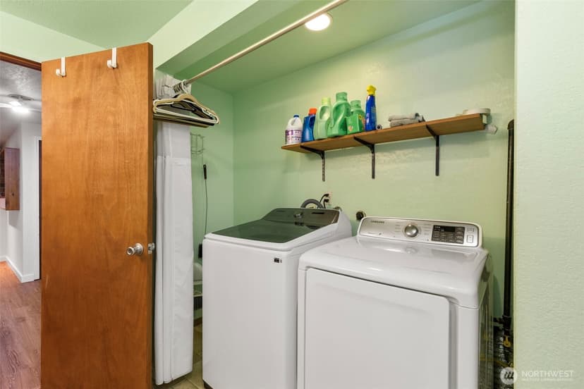 Property photo for 960 NE Melanie Court, Bremerton photo 26