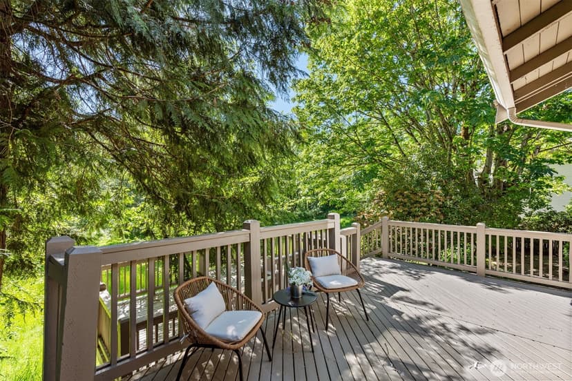 Property photo for 13257 SE 54th Place, Bellevue photo 24