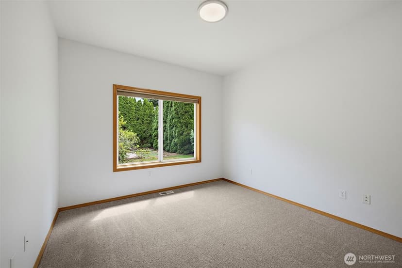 Property photo for 32704 110th Avenue SE, Auburn photo 28