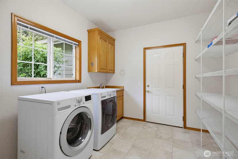 Property photo for 32704 110th Avenue SE, Auburn photo 30