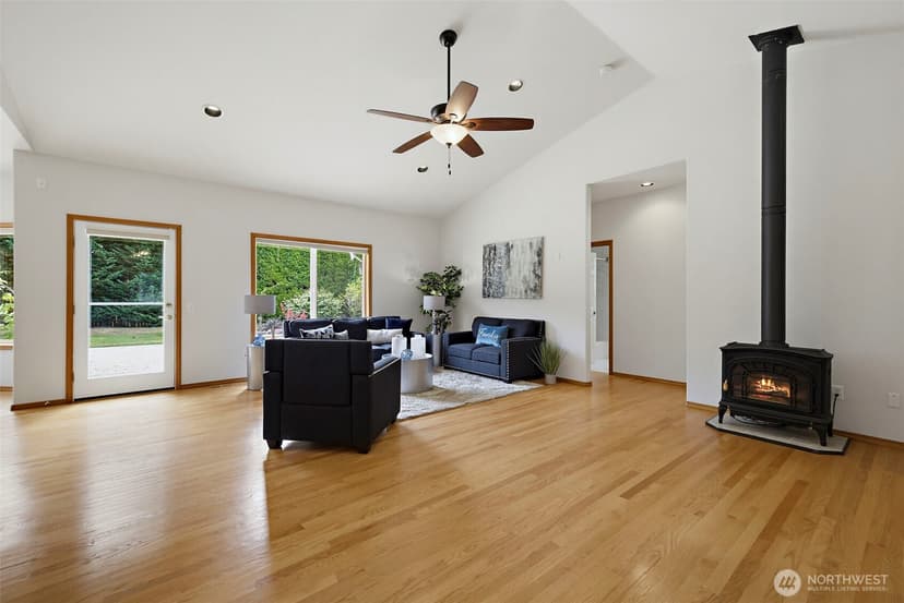 Property photo for 32704 110th Avenue SE, Auburn photo 6