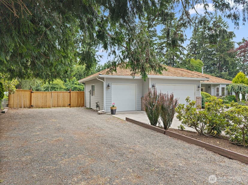 Property photo for 32704 110th Avenue SE, Auburn photo 4