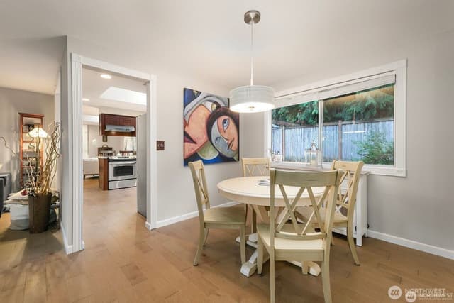 Property photo for 12421 NE 65th Place, Kirkland photo 5