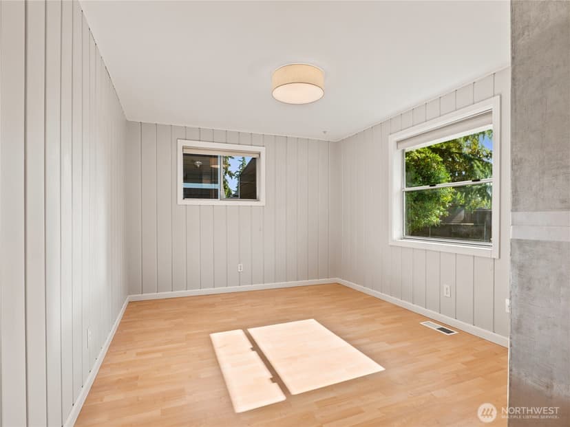 Property photo for 21822 92nd Avenue W, Edmonds photo 27