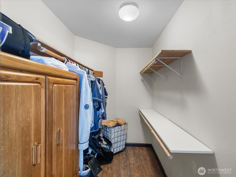 Property photo for 7812 Condor Drive NE, Arlington photo 17