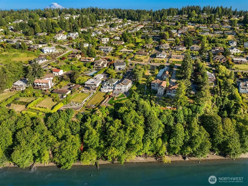 Property photo for 1240 SW 296th Street, Federal Way photo 39