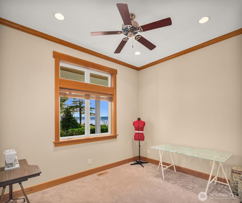 Property photo for 1240 SW 296th Street, Federal Way photo 33