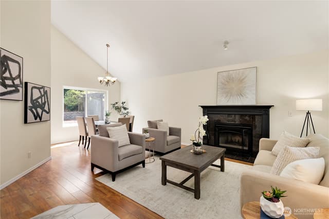 Property photo for 13380 122nd Place NE, Kirkland photo 4