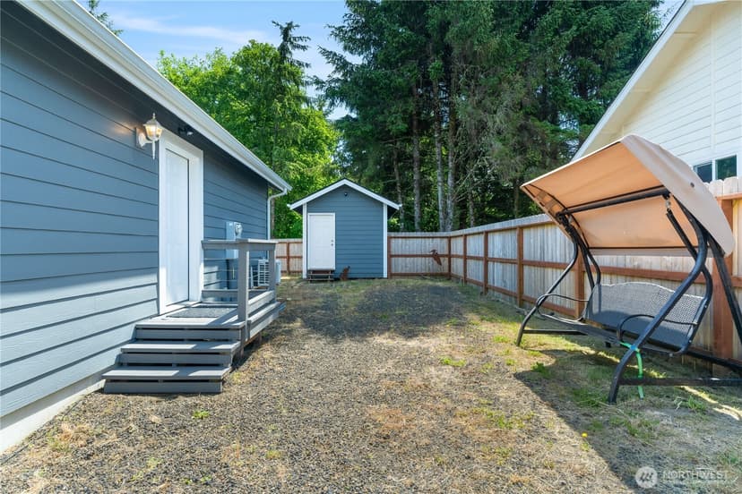 Property photo for 882 Vagabond Avenue SW, Ocean Shores photo 17