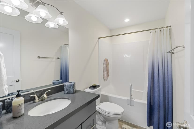 Property photo for 882 Vagabond Avenue SW, Ocean Shores photo 8
