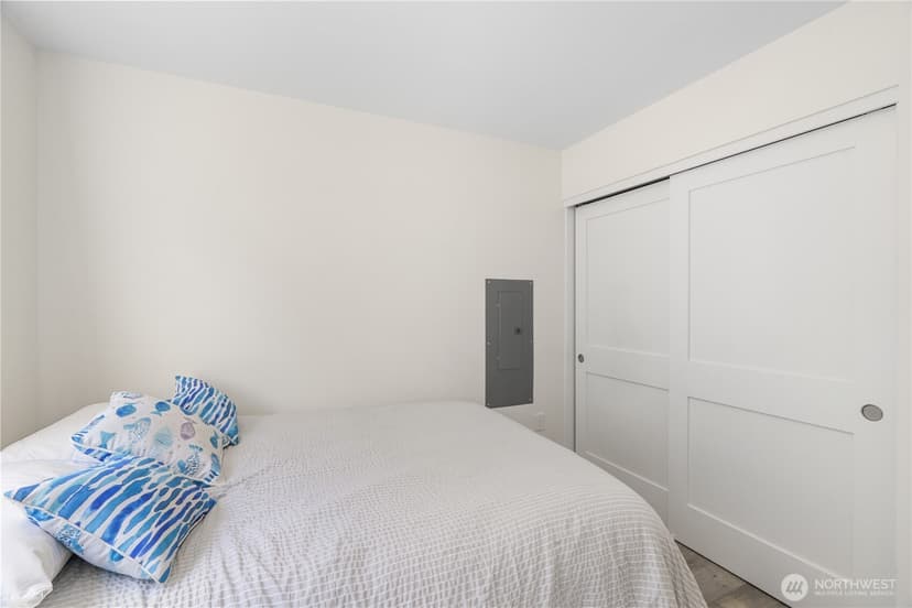 Property photo for 882 Vagabond Avenue SW, Ocean Shores photo 12