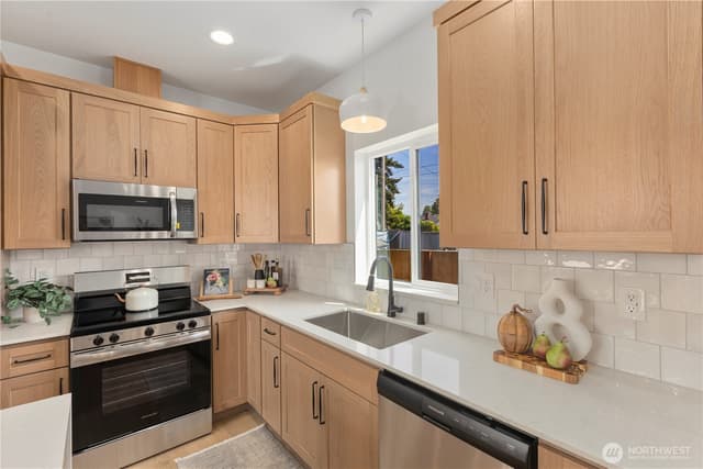 Property photo for 442 E 63rd Street, Tacoma photo 5